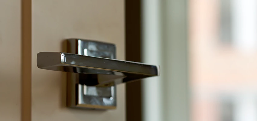Door Lever Knob Repair in Hanford, California