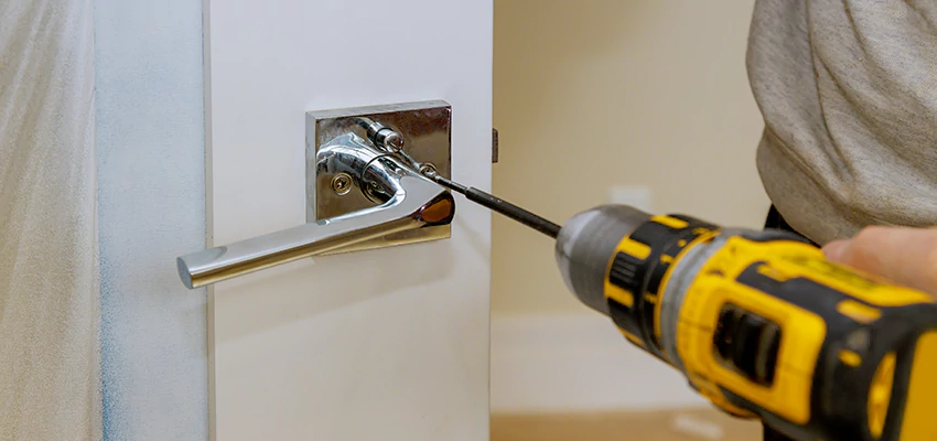 After-hours Locksmith  For Lock Troubleshooting in Hanford, California